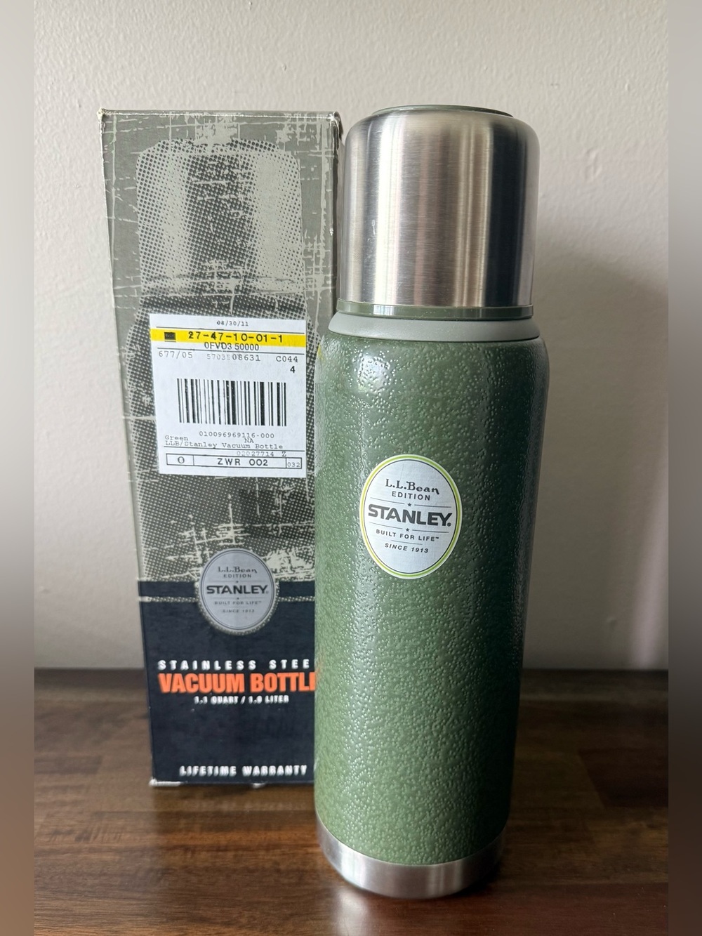 Stanley L.L.Bean Legacy Vacuum Bottle, 1.1 Quart Thermos Hammerton Green